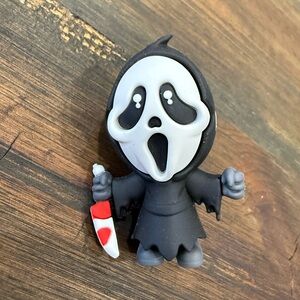 Ghostface Horror Figure Keychain